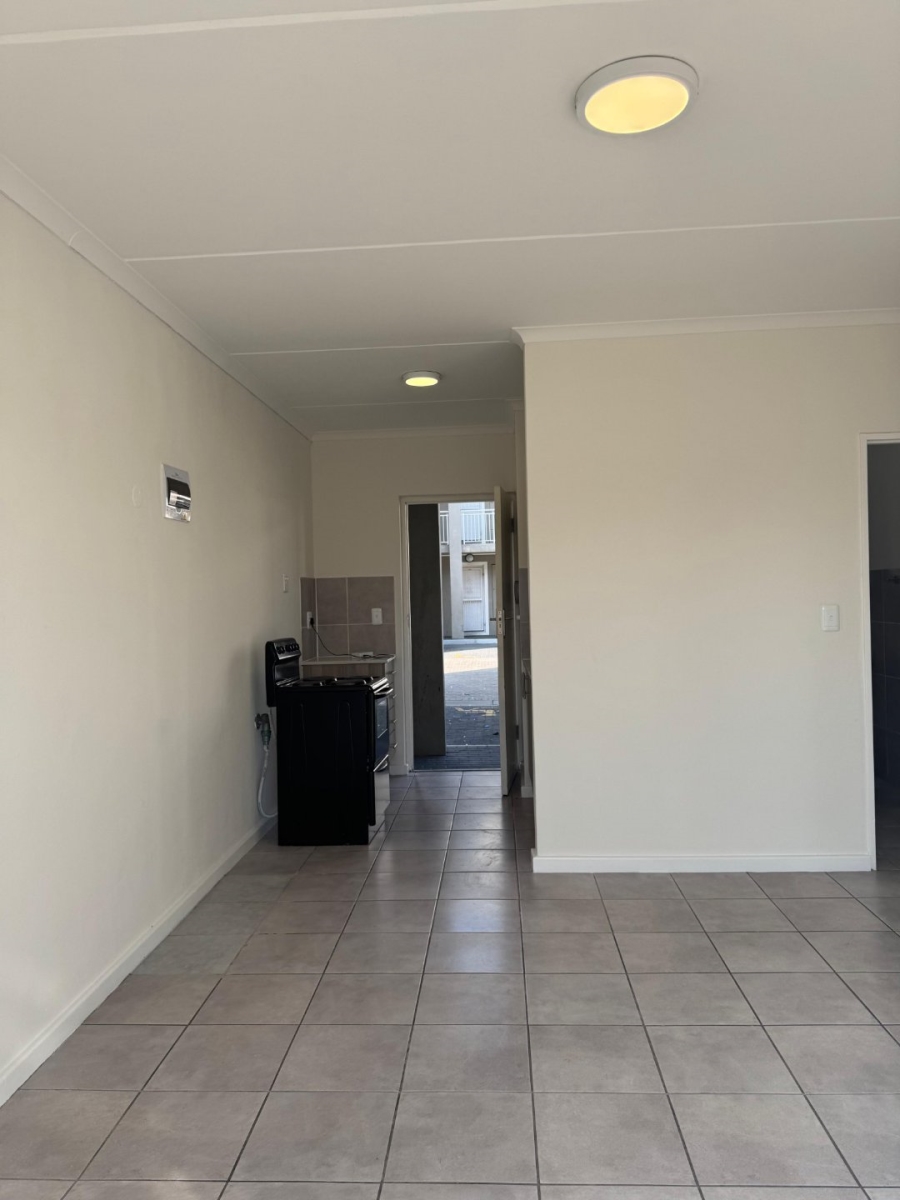To Let 2 Bedroom Property for Rent in Heather Park Western Cape